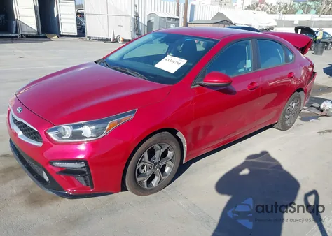 2019 Kia Forte Lxs z USA, uszkodzony, nr VIN 3KPF24AD8KE081756